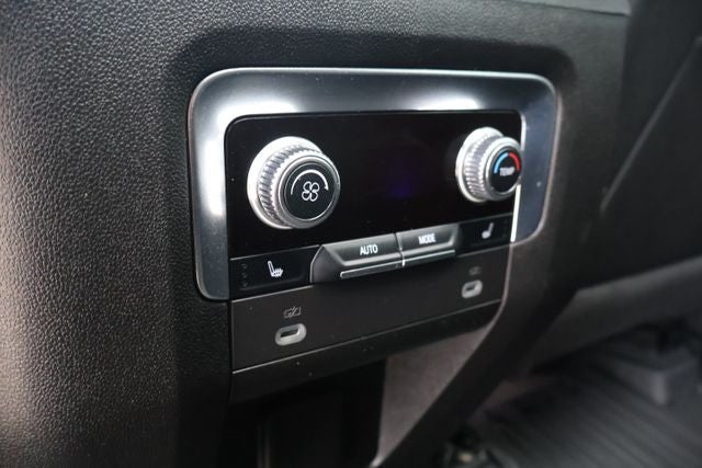 2024 GMC Yukon XL AT4