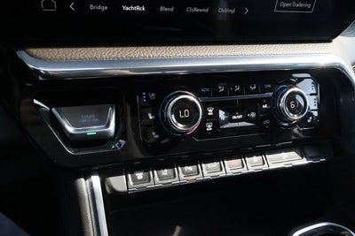 2025 GMC Sierra 2500HD Denali