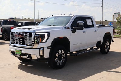 2025 GMC Sierra 2500HD Denali
