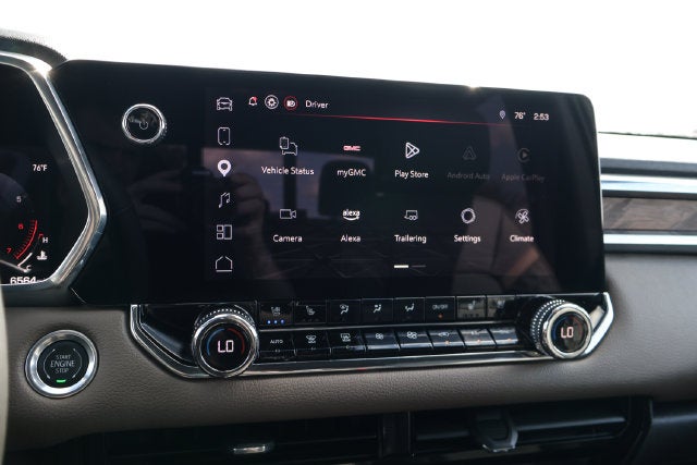 2025 GMC Canyon Denali