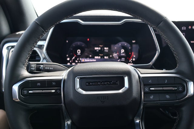 2025 GMC Canyon Denali