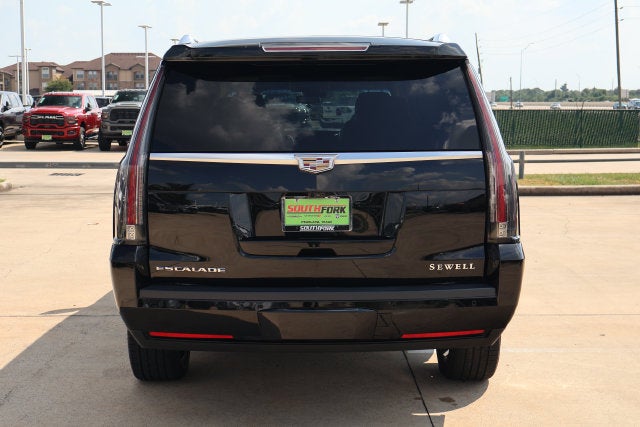 2019 Cadillac Escalade ESV Premium