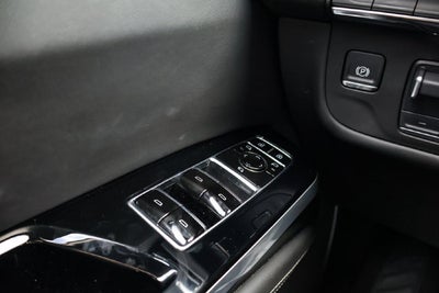 2025 Cadillac Escalade ESV V-Series