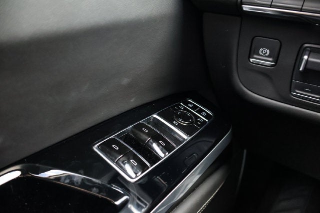2025 Cadillac Escalade ESV V-Series