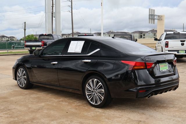 2023 Nissan Altima 2.5 SL