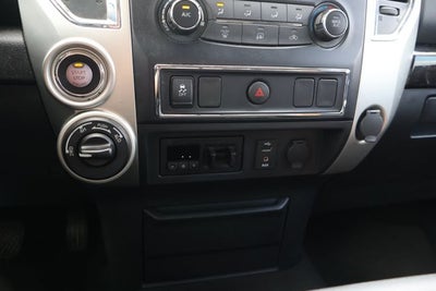 2018 Nissan TITAN XD SV