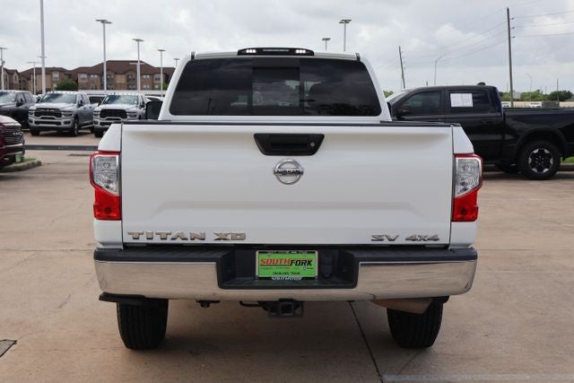 2018 Nissan TITAN XD SV