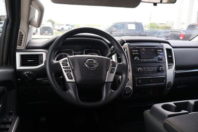 2018 Nissan TITAN XD SV