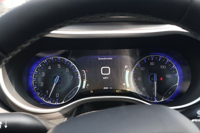 2026 Chrysler Voyager LX