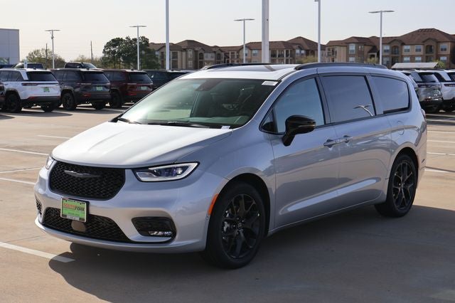 2026 Chrysler Pacifica Limited