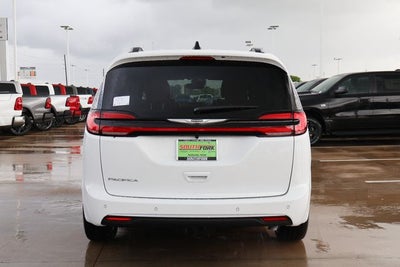 2026 Chrysler Pacifica Pinnacle