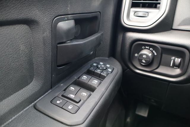 2026 RAM Ram 2500 Tradesman Black Express