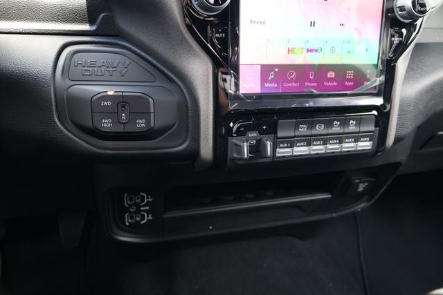 2026 RAM Ram 2500 Tradesman Black Express