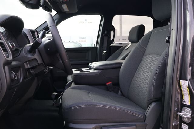 2026 RAM Ram 2500 Tradesman Black Express