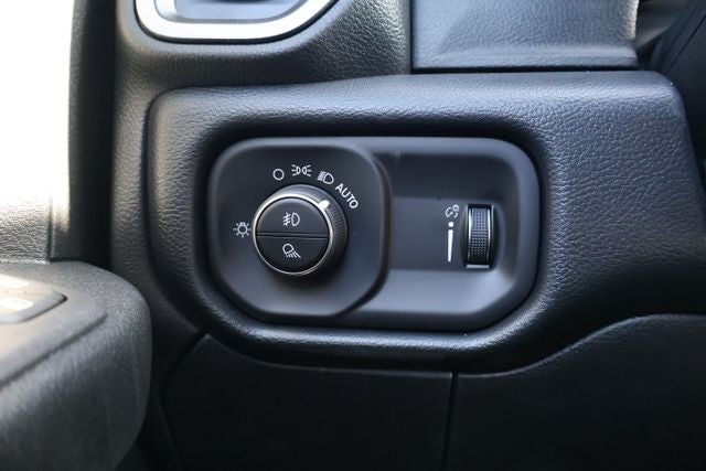2026 RAM Ram 2500 Tradesman Black Express