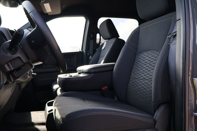 2026 RAM Ram 2500 Tradesman Black Express
