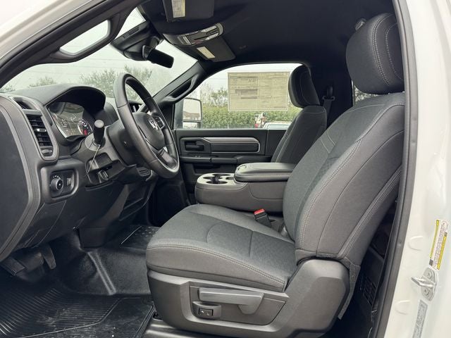 2025 RAM 5500 Chassis Tradesman