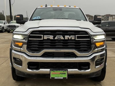 2025 RAM 5500 Chassis Tradesman