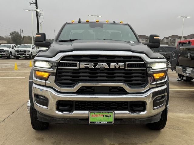 2025 RAM 5500 Chassis Tradesman