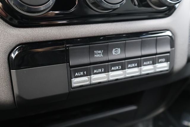 2026 RAM Ram 3500 Chassis Cab Tradesman