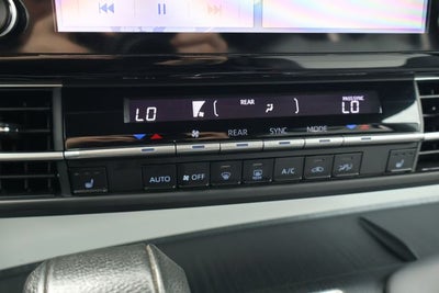 2024 Toyota Sienna XSE 8 Passenger