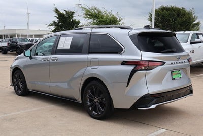 2024 Toyota Sienna XSE 8 Passenger