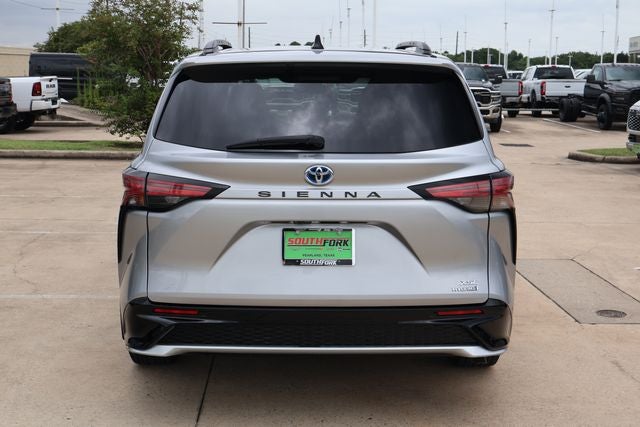 2024 Toyota Sienna XSE 8 Passenger
