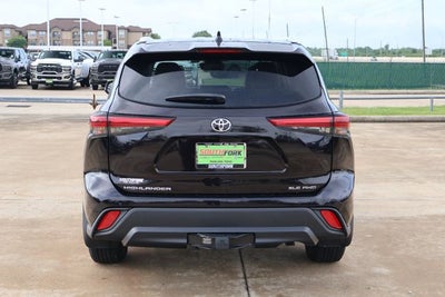2022 Toyota Highlander XLE