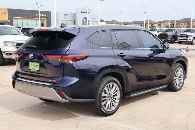 2024 Toyota Highlander Platinum
