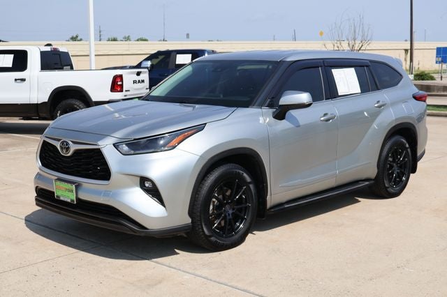 2021 Toyota Highlander LE