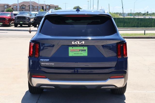 2024 Kia Sorento EX