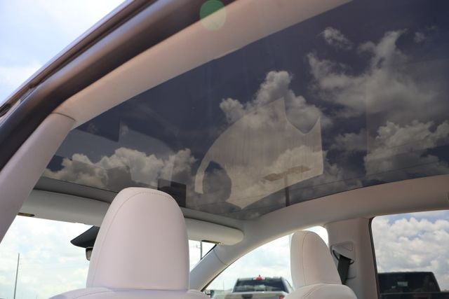 2026 Tesla Model Y Premium