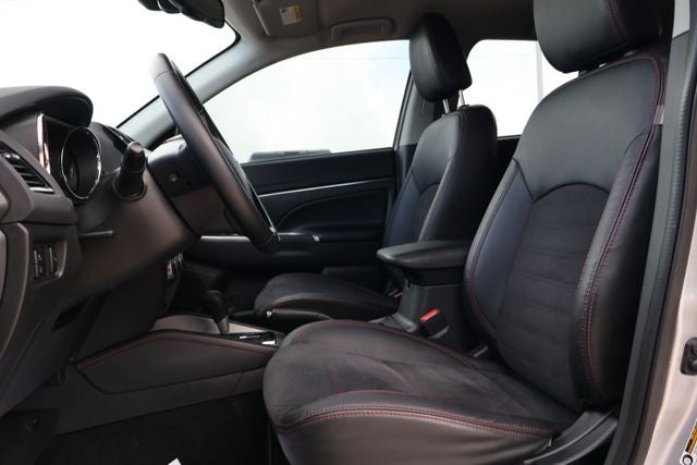 2023 Mitsubishi Outlander Sport 2.0 SE