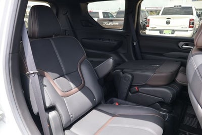 2025 Nissan Armada SL