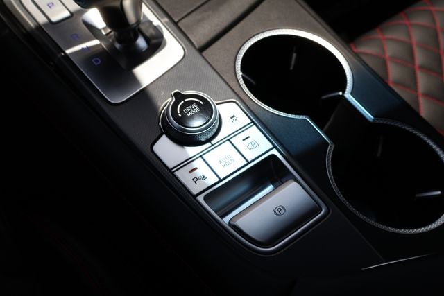 2024 Genesis G70 3.3T Sport Prestige