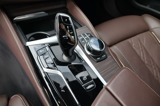2022 BMW 540 540i