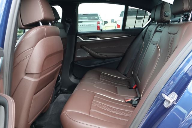 2022 BMW 540 540i