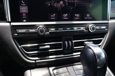 2020 Porsche Macan Base